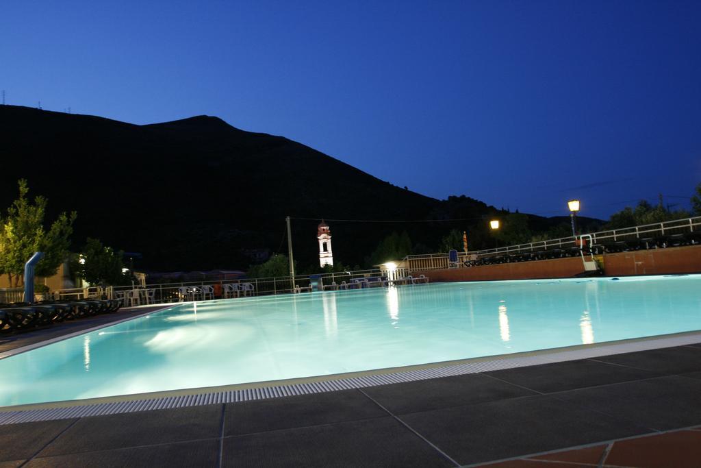 Camping Ali Baba Ceriale Exterior foto